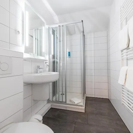 Cuxlandhotel Doppelzimmer 114